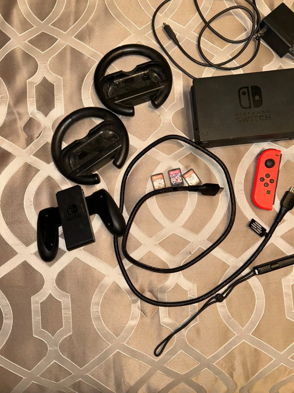 Nintendo Switch Bundle - Picture 3 of 6